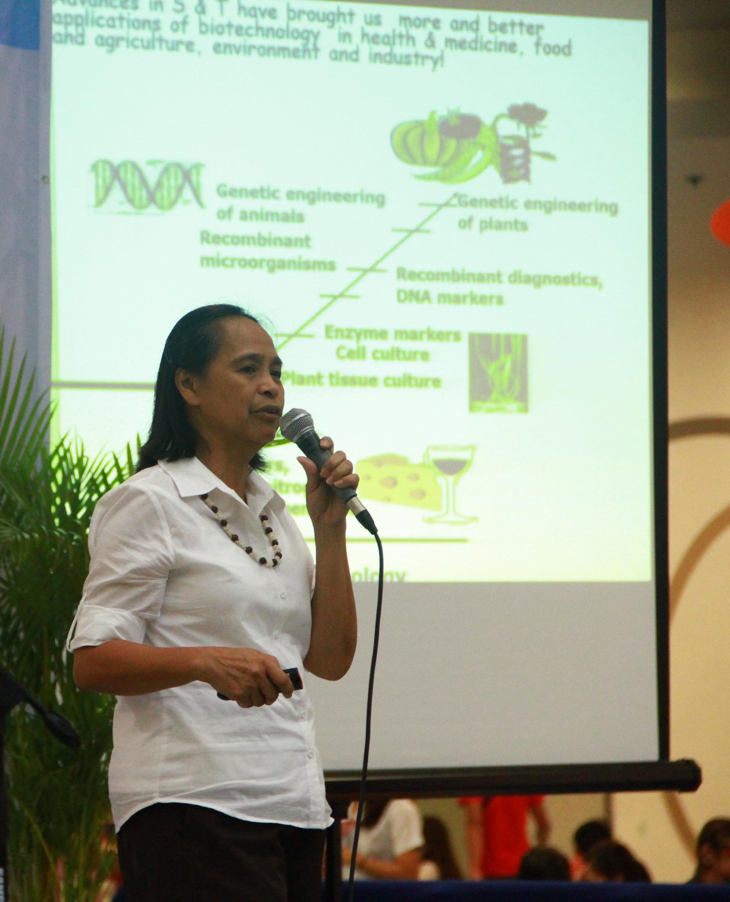 news-workshop-immerses-studes-in-biotechnology-at-dost-led-nat-l-biotech-week2-11262015