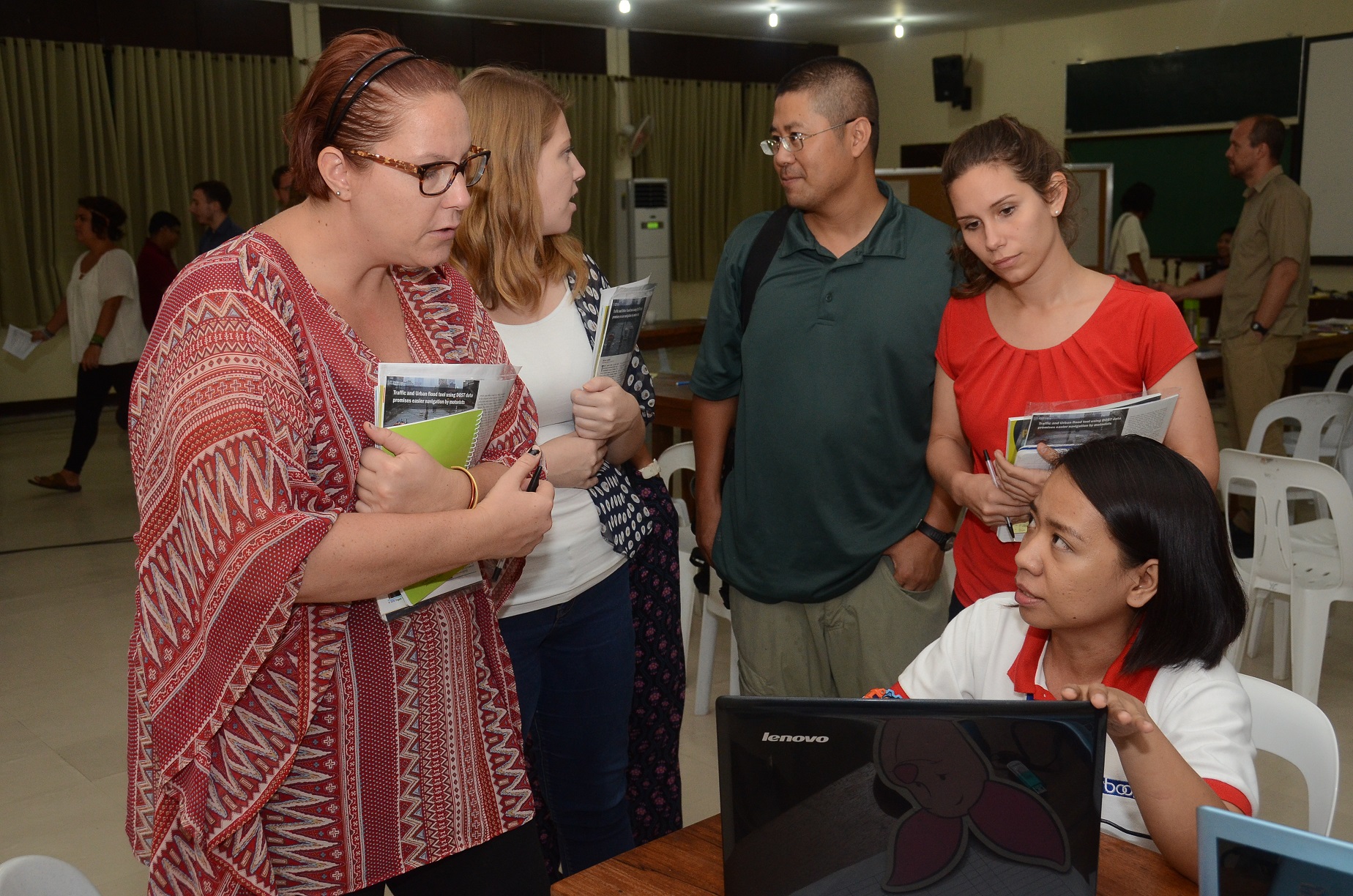 news dost introduces starbooks to us peace corps volunteers2 05162016