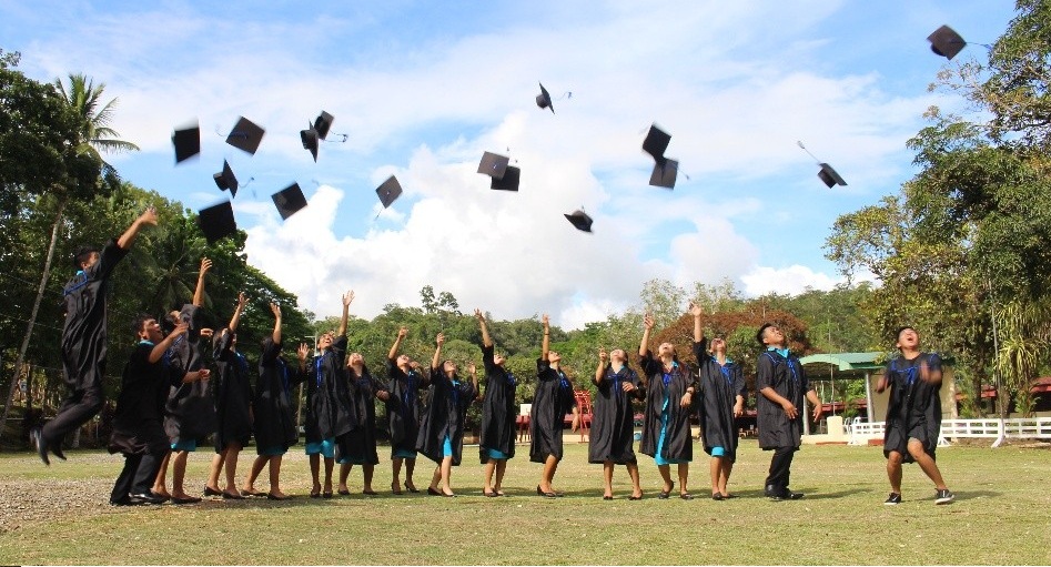 news life lessons molded dost scholars in caraga to graduate with high honors1 04262017