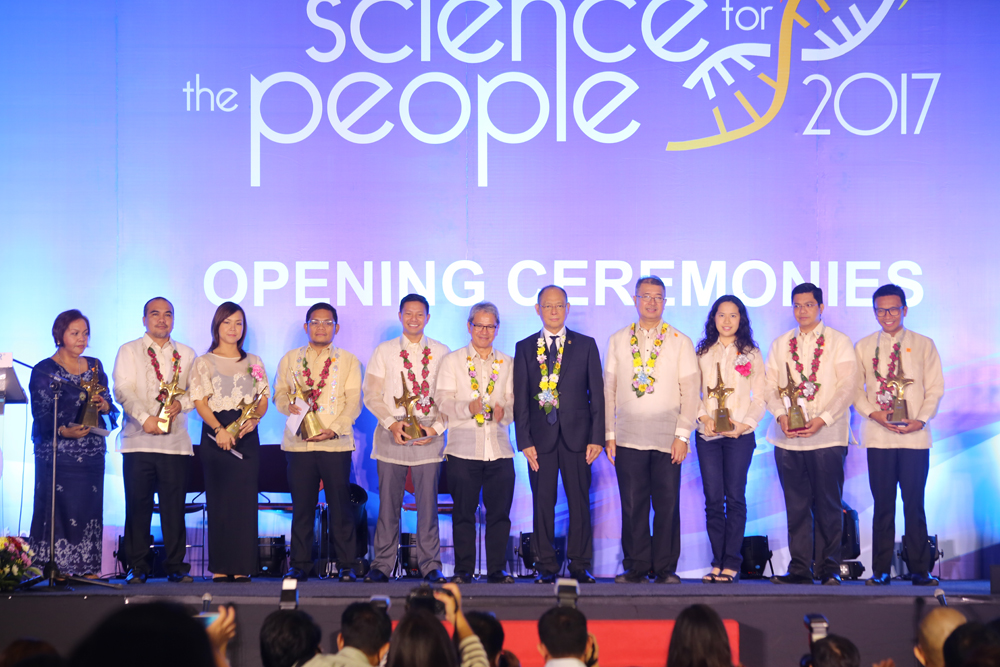 dost wards batman among outstanding young scientists of 2017 07172017